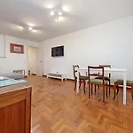 Pantheon Rondanini Apartman *
