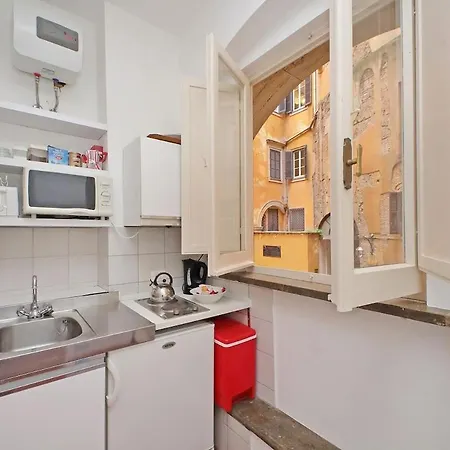 Apartment Pantheon Rondanini Rom